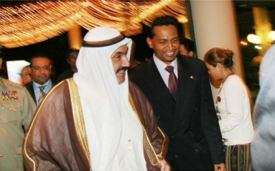 “A great moment I remember, not the day” His Highness Sheikh Nasser Al-Mohammed Al-Ahmad Al-Jaber Al-Sabah with Saman Sarathchandra