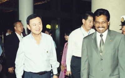 EVERYDAY HAS ITS WONDERS, SOME DAYS ARE UNFORGETTABLE! Saman Sarathchandra with Prime Minister of Thailand – H.E. Thaksin Shinawatra